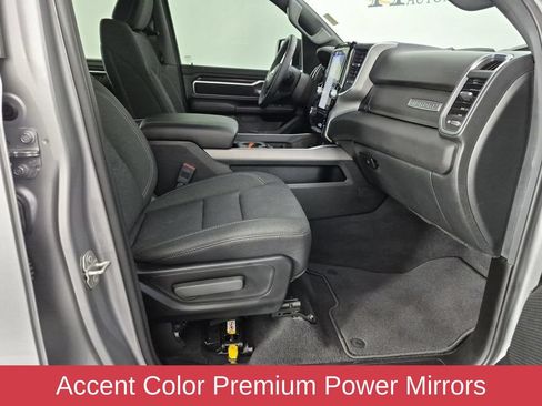 Used 2025 RAM 1500 Big Horn AWD/4WD image 39