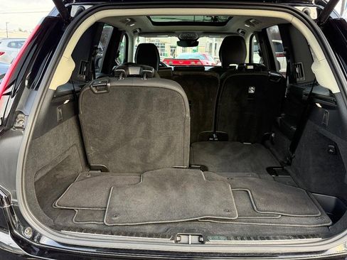 Used 2025 Volvo XC90 B6 Plus image 5
