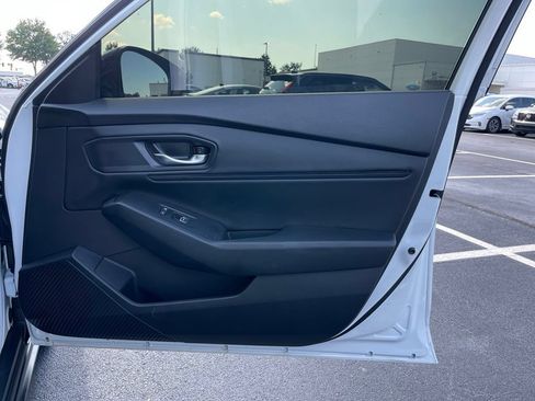 Certified 2026 Honda Accord SE image 29