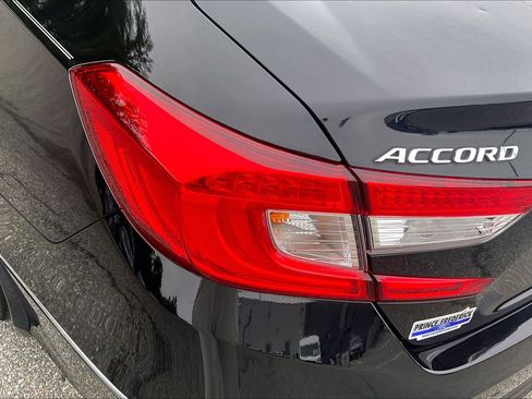 Used 2018 Honda Accord EX-L image 28