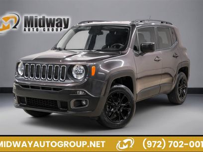 Used 2017 Jeep Renegade Latitude w/ Cold Weather Group