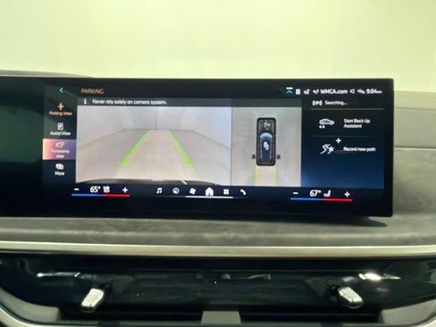 Used 2024 BMW X7 xDrive40i w/ Parking Assistance Package AWD/4WD image 20