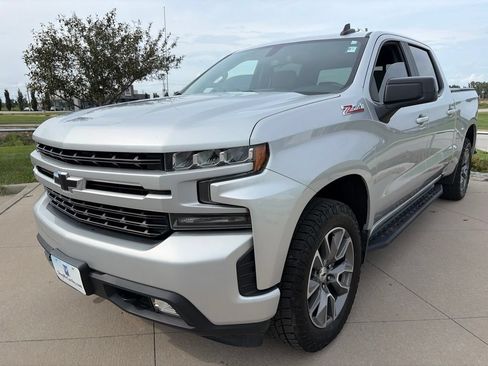 Used 2020 Chevrolet Silverado 1500 RST AWD/4WD image 4