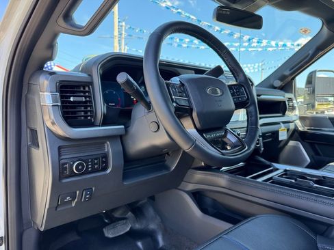 New 2026 Ford F350 Platinum image 40