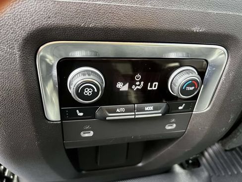 Used 2021 Chevrolet Tahoe RST w/ Luxury Package AWD/4WD image 14