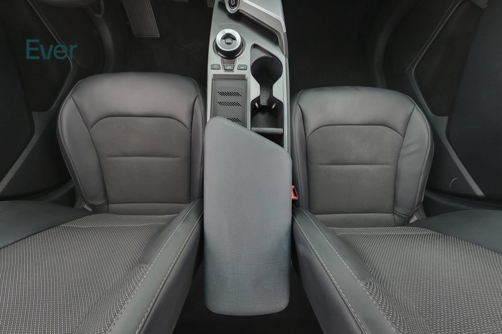 Used 2024 Kia EV6 Light AWD/4WD image 27