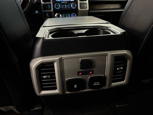 Used 2020 Ford F150 Lariat w/ Equipment Group 502A Luxury AWD/4WD image 25
