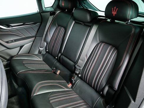 Certified 2022 Maserati Levante GT image 19