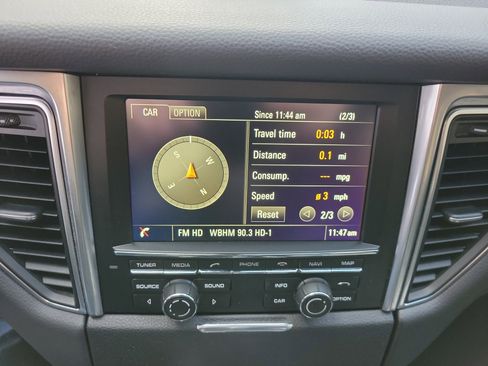 Used 2016 Porsche Macan S image 17