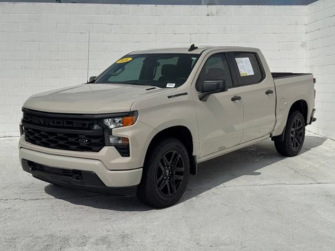 Used 2026 Chevrolet Silverado 1500 Custom w/ Turbomax Blackout Package RWD image 9