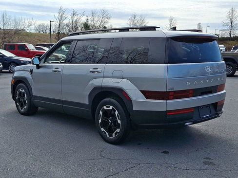 Used 2024 Hyundai Santa Fe SEL image 6