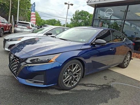 Certified 2024 Nissan Altima 2.0 SR image 35