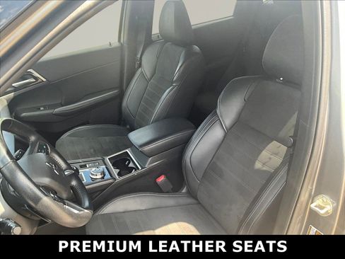 Used 2024 Mitsubishi Outlander Ralliart AWD/4WD image 2