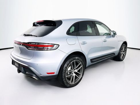 Certified 2026 Porsche Macan AWD/4WD image 9