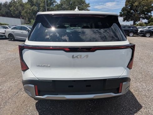 New 2027 Kia Seltos S FWD image 5