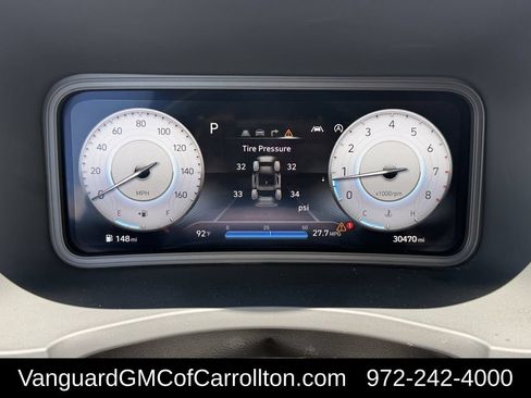 Used 2023 Hyundai Kona Limited w/ Cargo Package FWD image 16