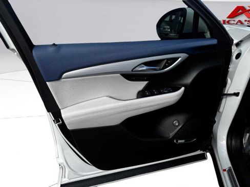 Used 2024 Buick Envision Avenir image 62