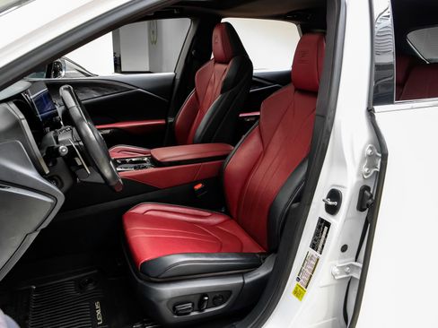 Used 2024 Lexus RX 350 F Sport image 35