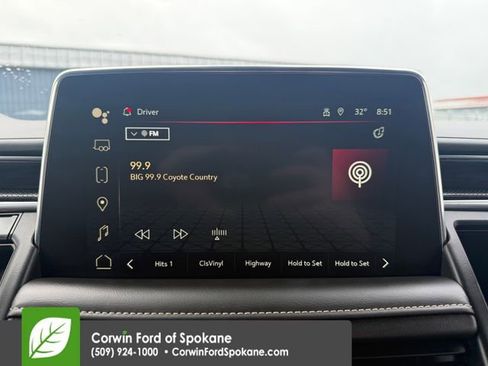 Used 2022 GMC Yukon SLT w/ SLT Luxury Package image 30