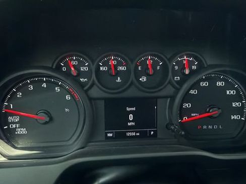 Used 2025 Chevrolet Silverado 1500 W/T RWD image 13