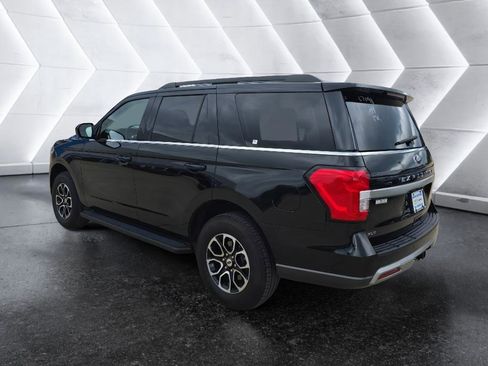 Used 2024 Ford Expedition XLT AWD/4WD image 7