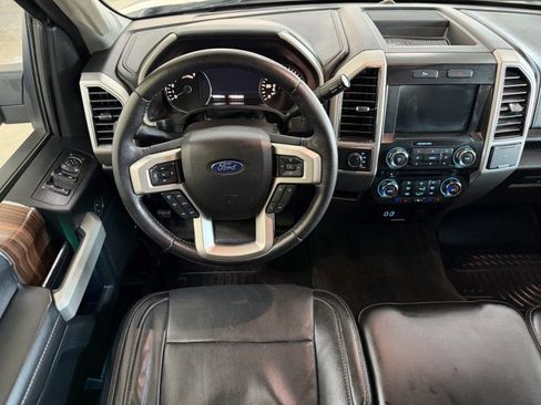 Used 2017 Ford F150 Lariat image 18