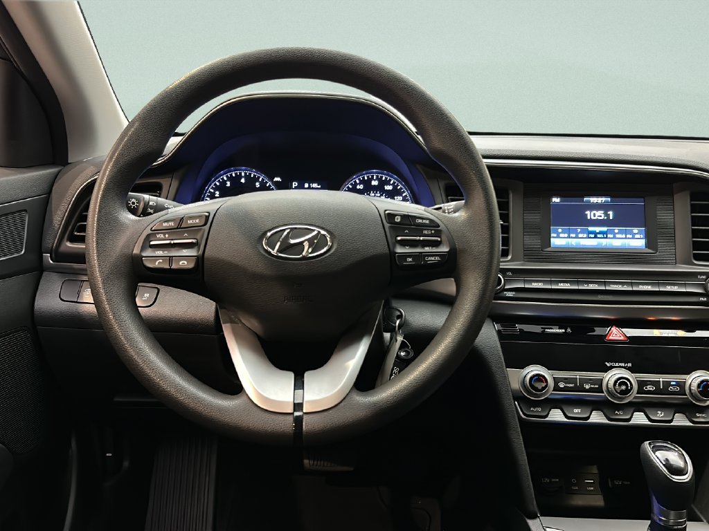 Used 2020 Hyundai Elantra SE w/ Cargo Package (C1) FWD image 20
