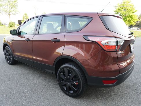 Used 2018 Ford Escape S FWD image 5