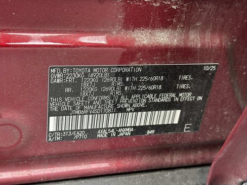 Used 2025 Toyota RAV4 XLE Premium w/ Weather Package AWD/4WD image 18