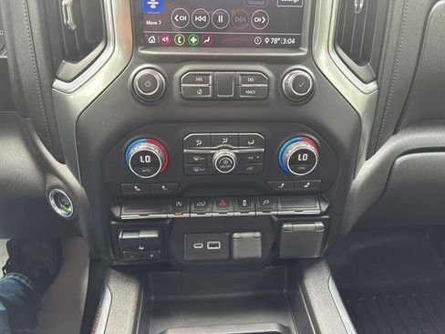 Used 2020 Chevrolet Silverado 1500 RST w/ Texas Edition image 24