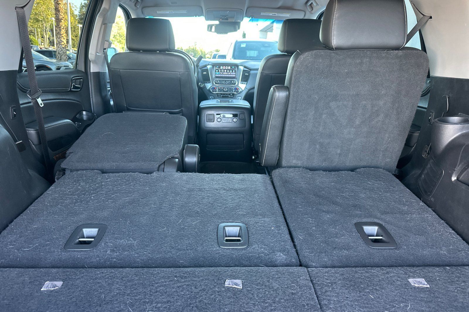 Used 2020 Chevrolet Tahoe Premier AWD/4WD image 18