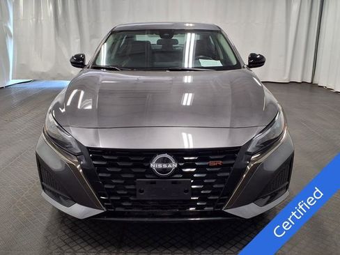 Used 2025 Nissan Altima 2.5 SR FWD image 21