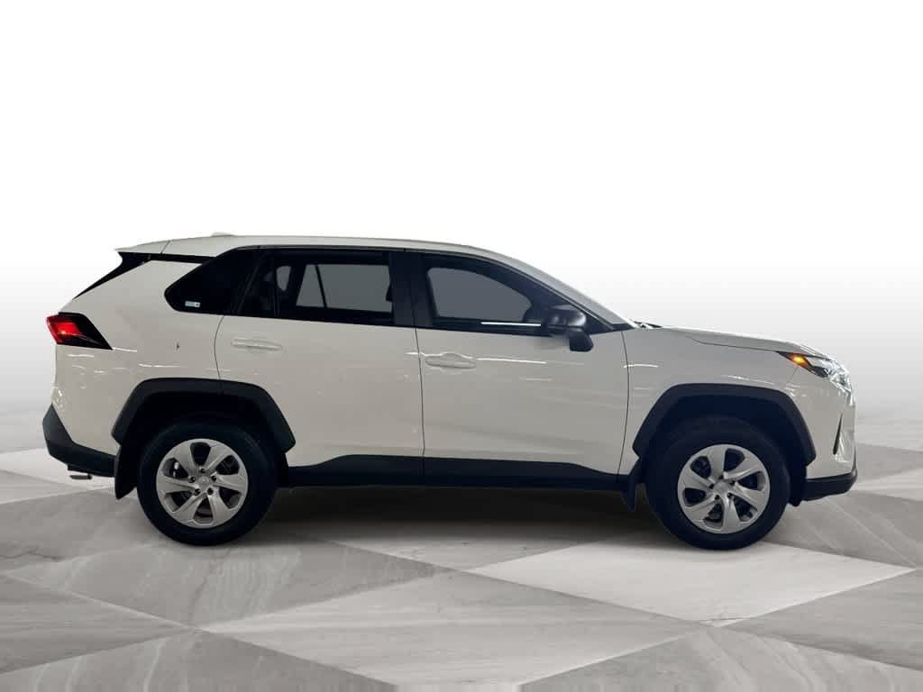 Used 2025 Toyota RAV4 LE FWD image 9