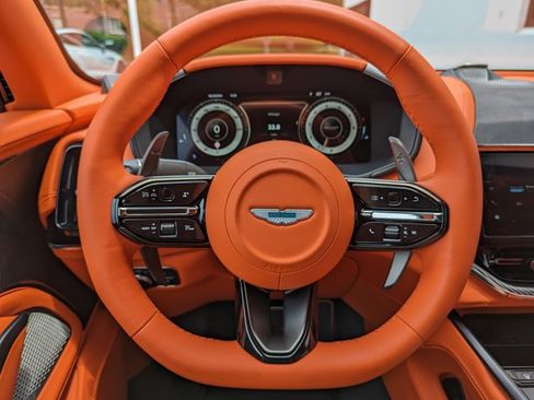Used 2025 Aston Martin DBX 707 AWD/4WD image 17