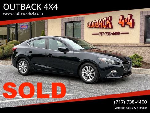 Used 2016 MAZDA MAZDA3 i Touring w/ Popular Equipment Package FWD image 1