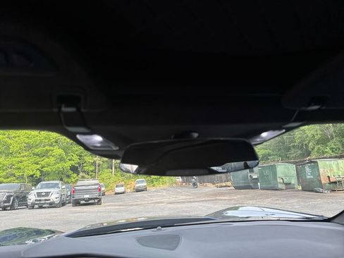 Used 2019 Chevrolet Corvette Stingray Coupe RWD image 19