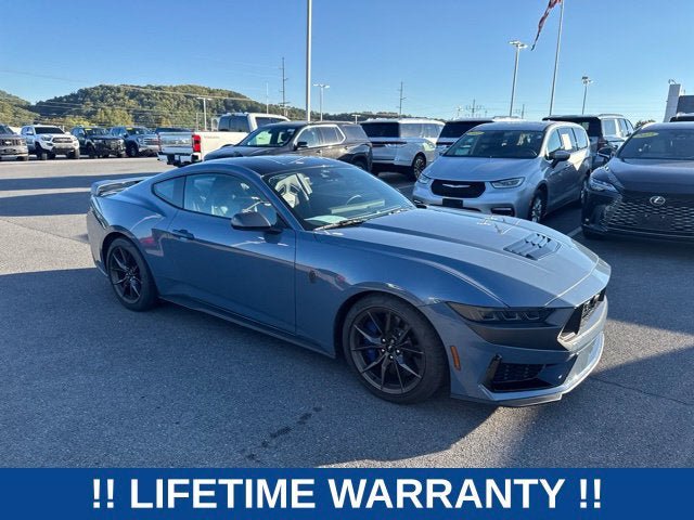 Used 2025 Ford Mustang Dark Horse RWD image 2