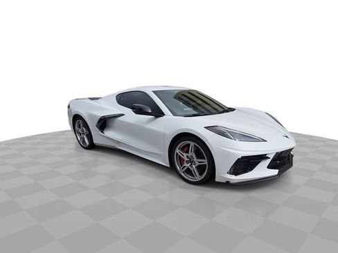 Used 2023 Chevrolet Corvette Stingray Premium Cpe w/ Z51 Performance Package RWD image 2