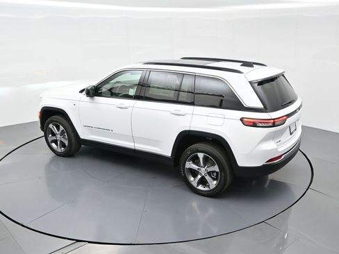 New 2025 Jeep Grand Cherokee Limited 4xe w/ Luxury Tech Group II image 48