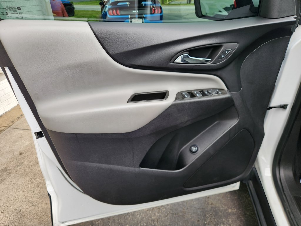 Used 2024 Chevrolet Equinox LT AWD/4WD image 26