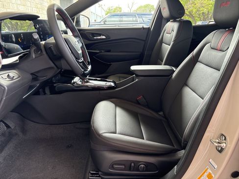 New 2026 Chevrolet Trax RS image 14