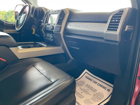 Used 2017 Ford F250 Lariat w/ Lariat Value Package AWD/4WD image 22