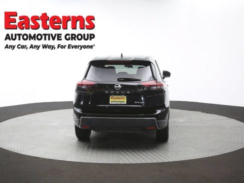 Used 2024 Nissan Rogue SV AWD/4WD image 35
