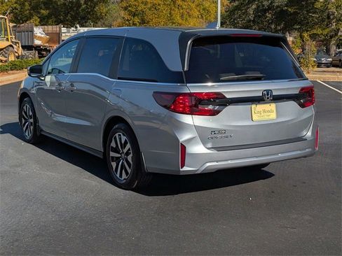 New 2026 Honda Odyssey EX-L image 8