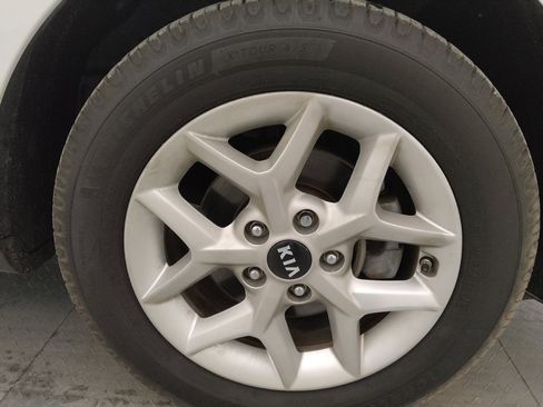 Used 2020 Kia Soul S image 31