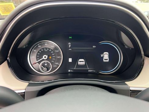 Certified 2023 Genesis GV70 2.5T Select w/ Select Package image 27