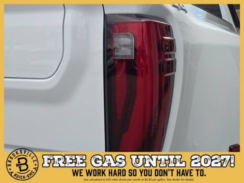 New 2026 GMC Sierra 3500 SLE w/ SLE Value Package AWD/4WD image 10