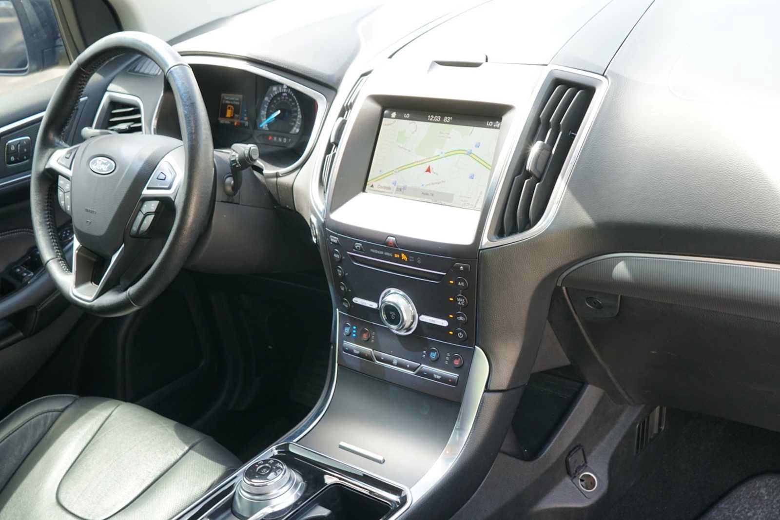Used 2019 Ford Edge Titanium w/ Equipment Group 301A FWD image 25