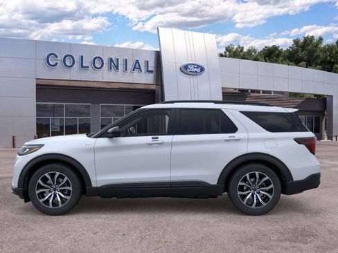 New 2026 Ford Explorer ST-Line AWD/4WD image 3