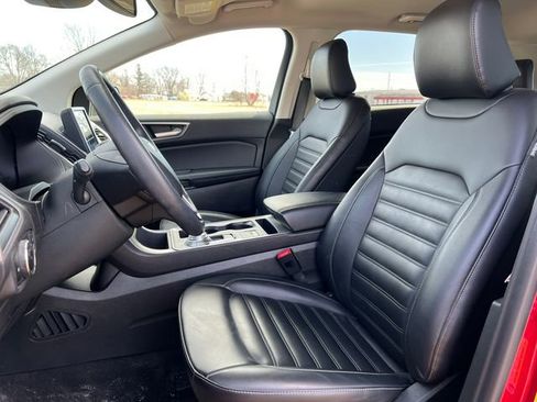 Certified 2024 Ford Edge SEL w/ Convenience Package image 4